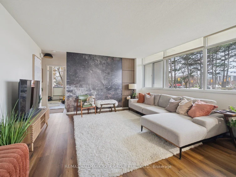 103-715 Don Mills Road, Toronto, ON, M3C 1S4