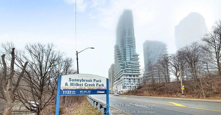 2306-10 Inn ON The Park Drive, Toronto, ON, M3C 0P9 - 2