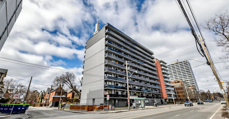 102-70 Spadina Road, Toronto, ON, M5R 2T6