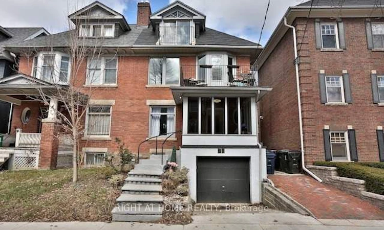 34 Macpherson Avenue