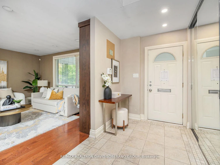 89 Allingham Gardens N/A, Toronto, ON, M3H 1X9 - 12