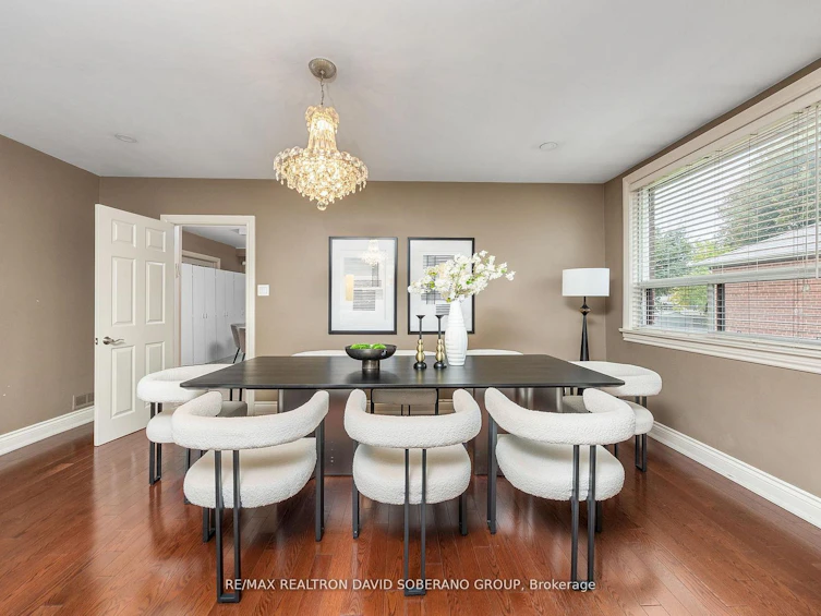 89 Allingham Gardens N/A, Toronto, ON, M3H 1X9 - 9