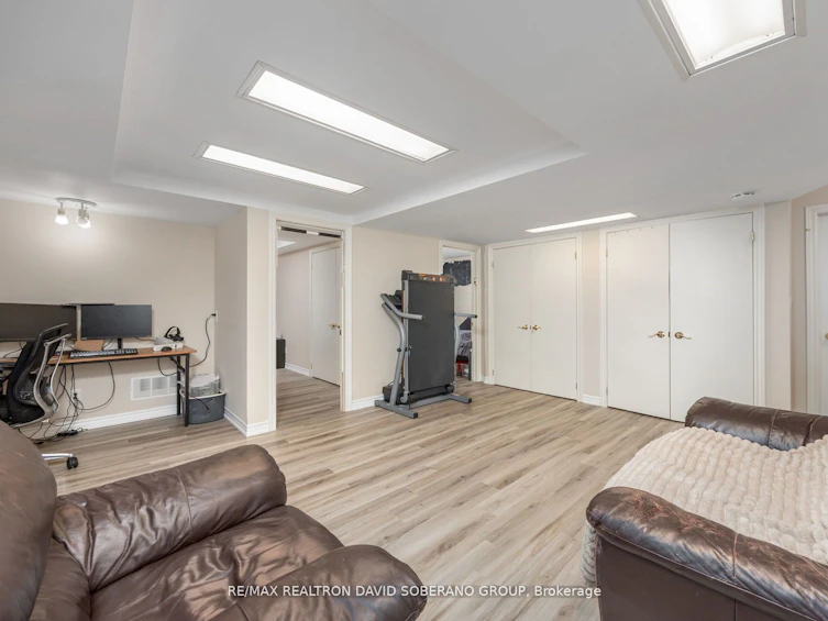 89 Allingham Gardens N/A, Toronto, ON, M3H 1X9 - 27