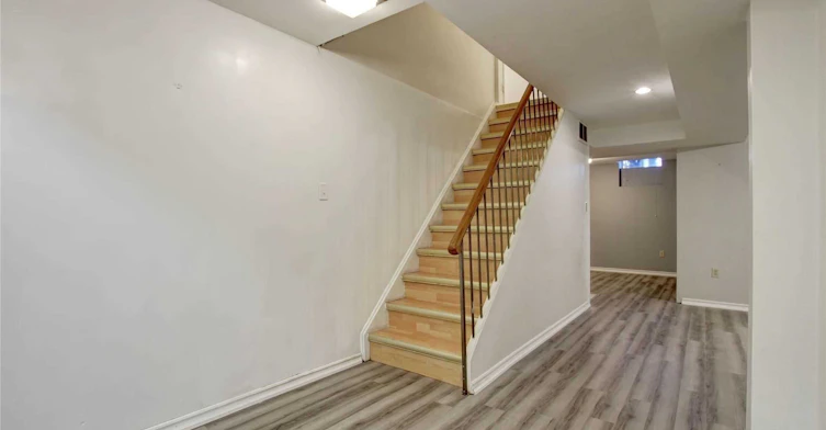 Lower-14 Angus Drive, Toronto, ON, M2J 2X1 - 12