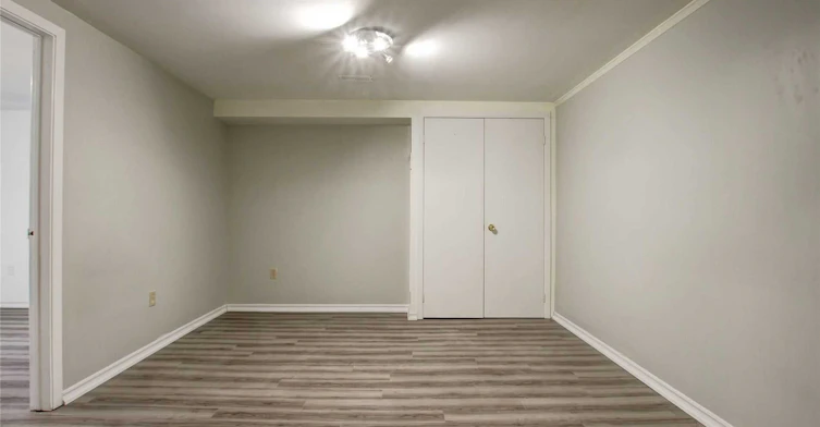 Lower-14 Angus Drive, Toronto, ON, M2J 2X1 - 18