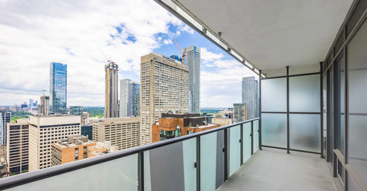 3308-65 St Mary Street, Toronto, ON, M5S 0A6 - 13