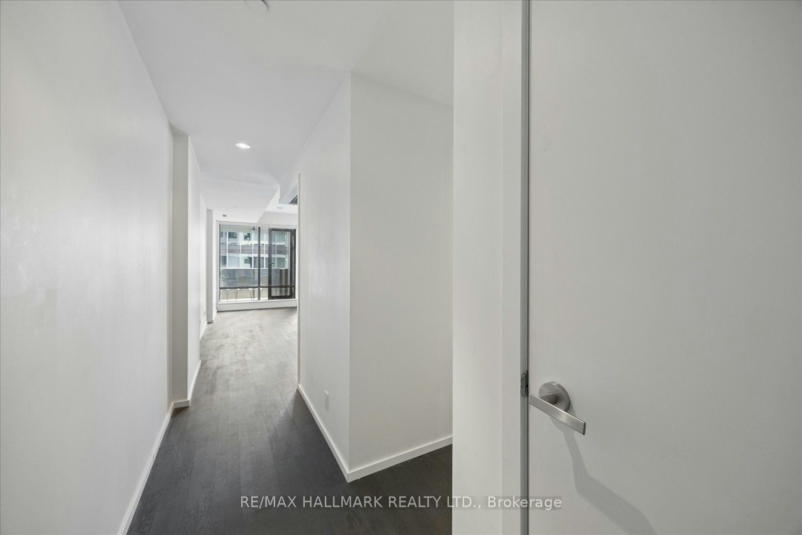 904-5 St Joseph Street, Toronto, ON, M4Y 0B6 - 5