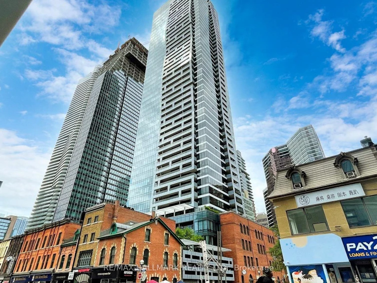 904-5 St Joseph Street, Toronto, ON, M4Y 0B6