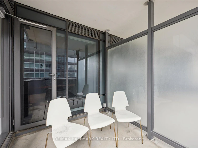 904-5 St Joseph Street, Toronto, ON, M4Y 0B6 - 26
