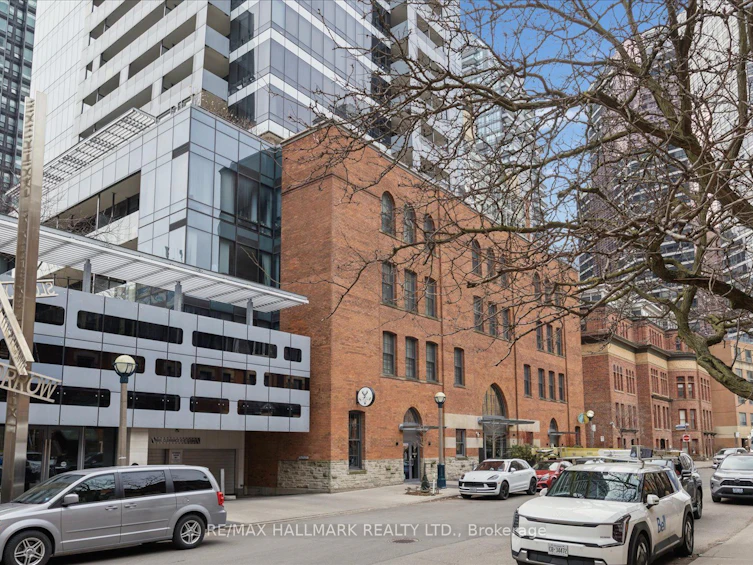 904-5 St Joseph Street, Toronto, ON, M4Y 0B6 - 2