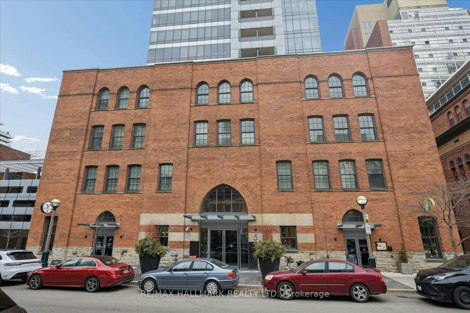 904-5 St Joseph Street, Toronto, ON, M4Y 0B6 - 41