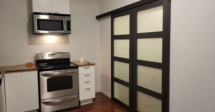 2nd Rear-181 Augusta Avenue, Toronto, ON, M5T 2L4 - 2
