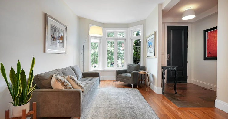 21A Grove Avenue, Toronto, ON, M6J 3B5 - 9