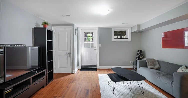 21A Grove Avenue, Toronto, ON, M6J 3B5 - 29