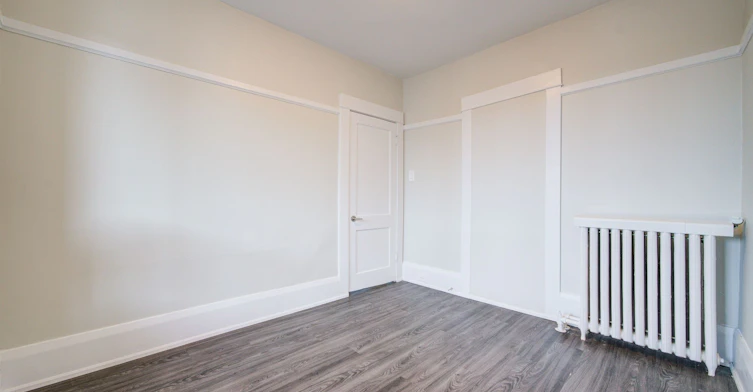 4-1074 St Clair Avenue W, Toronto, ON, M6E 3H3 - 26