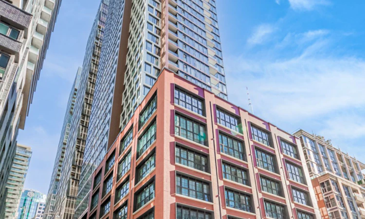 1711-55 Mercer Street