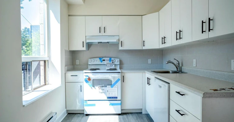 1-420 Parliament Street, Toronto, ON, M5A 3A2 - 3