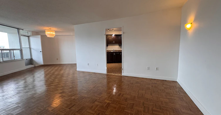 1201-5 Shady Golfway Avenue, Toronto, ON, M3C 3A5 - 3