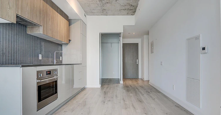 2811-161 Roehampton Avenue, Toronto, ON, M4P 1P9 - 13