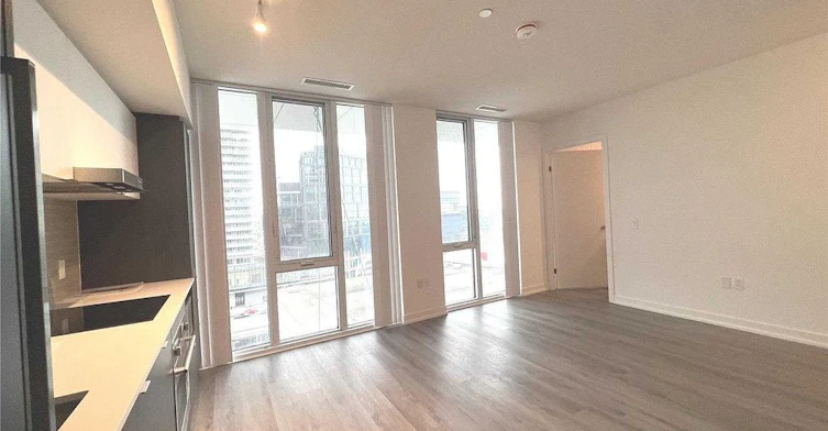 1105-138 Downes Street, Toronto, ON, M5E 0E4 - 3