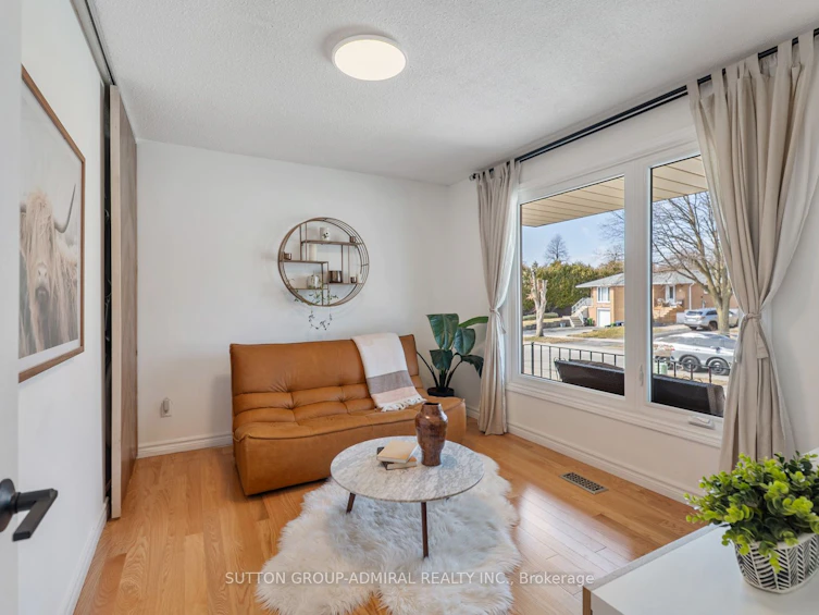 19 Mentor Boulevard, Toronto, ON, M2H 2M9 - 5