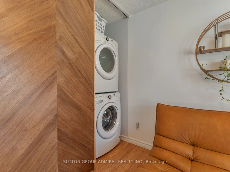 19 Mentor Boulevard, Toronto, ON, M2H 2M9 - 7