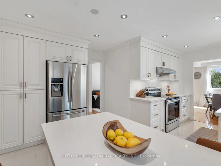 19 Mentor Boulevard, Toronto, ON, M2H 2M9 - 10