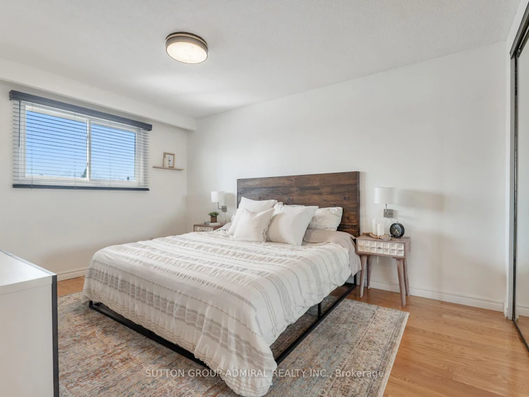 19 Mentor Boulevard, Toronto, ON, M2H 2M9 - 21