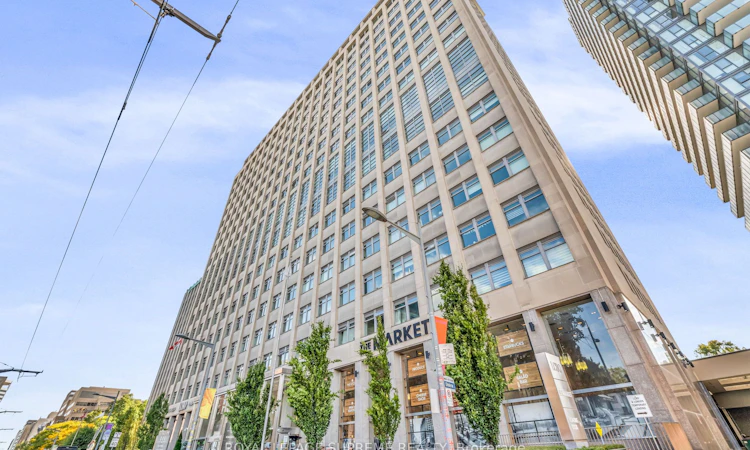 604-111 St Clair Avenue W