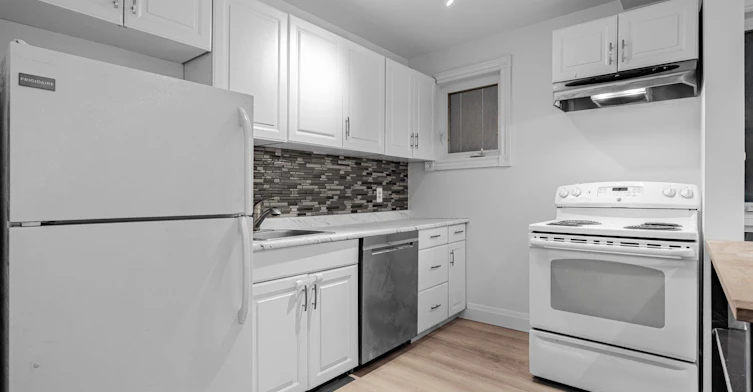 2-41 Summerhill Avenue, Toronto, ON, M4T 1A9 - 14
