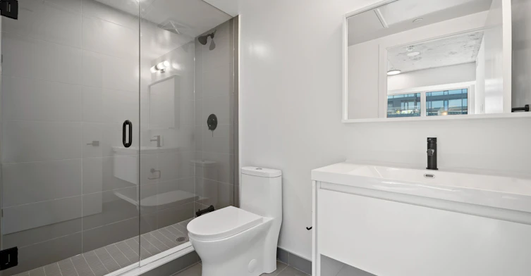 1303-2 Augusta Avenue, Toronto, ON, M5V 0T3 - 13