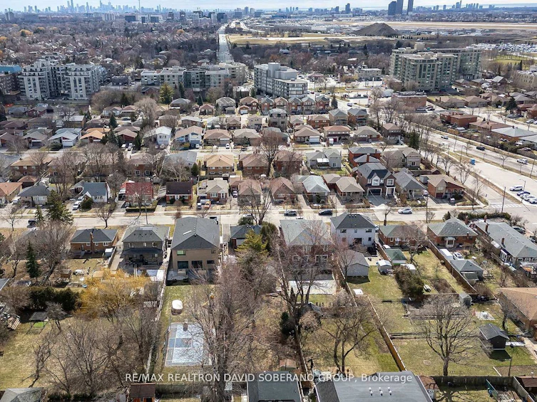 256 Codsell Avenue, Toronto, ON, M3H 3X1 - 43