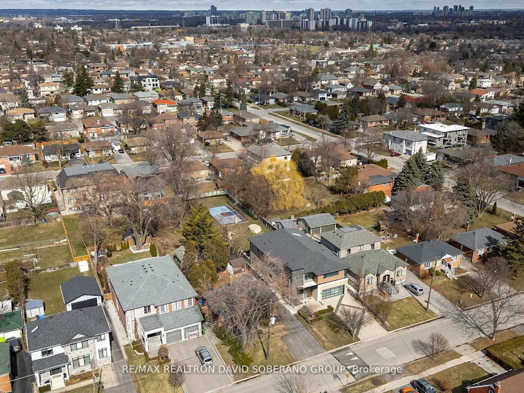 256 Codsell Avenue, Toronto, ON, M3H 3X1 - 42