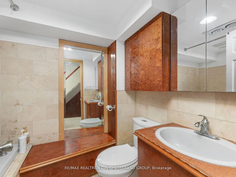 256 Codsell Avenue, Toronto, ON, M3H 3X1 - 29