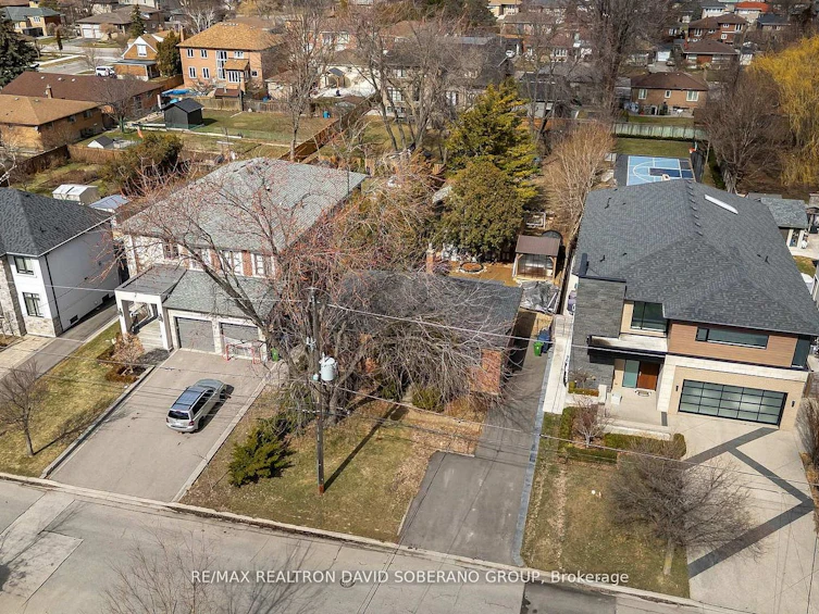 256 Codsell Avenue, Toronto, ON, M3H 3X1 - 38