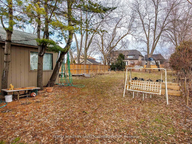 256 Codsell Avenue, Toronto, ON, M3H 3X1 - 32
