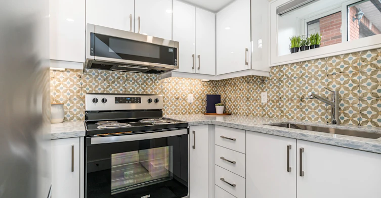 House-202 Rusholme Road, Toronto, ON, M6H 2Y7 - 10