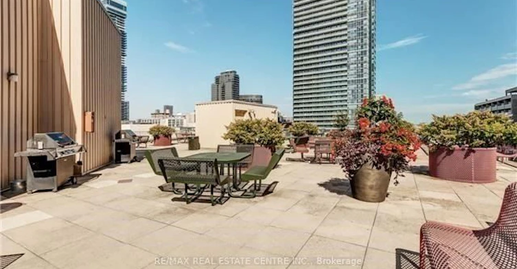 1414-711 Bay Street, Toronto, ON, M5G 2J8 - 8