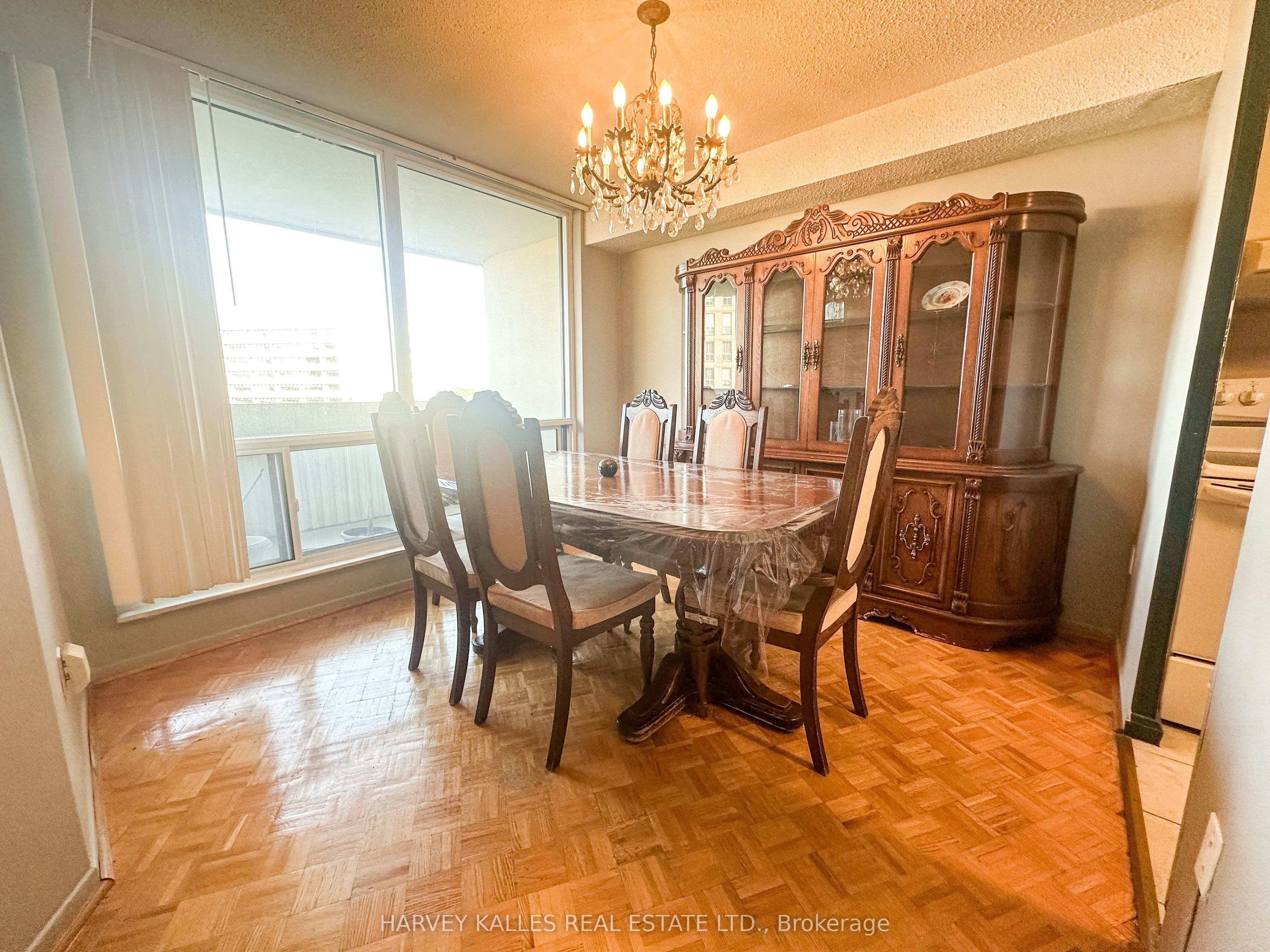 704-150 Neptune Drive, Toronto, ON, M6A 2Y9 - 10