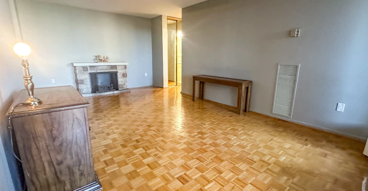 704-150 Neptune Drive, Toronto, ON, M6A 2Y9 - 12