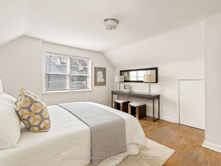 38 Touraine Avenue, Toronto, ON, M3H 1R2 - 19