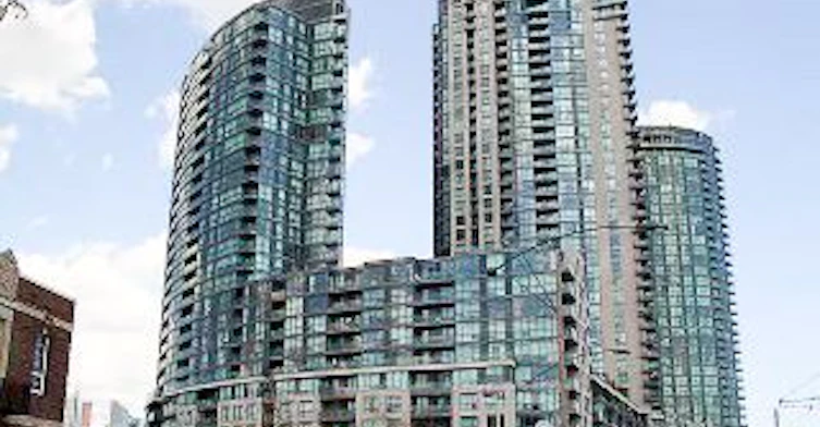 401-219 Fort York Boulevard, Toronto, ON, M5V 1B1