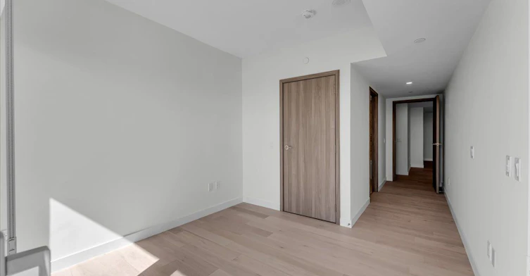 5709-1 Concord Cityplace Way, Toronto, ON, M5V 0X3 - 34
