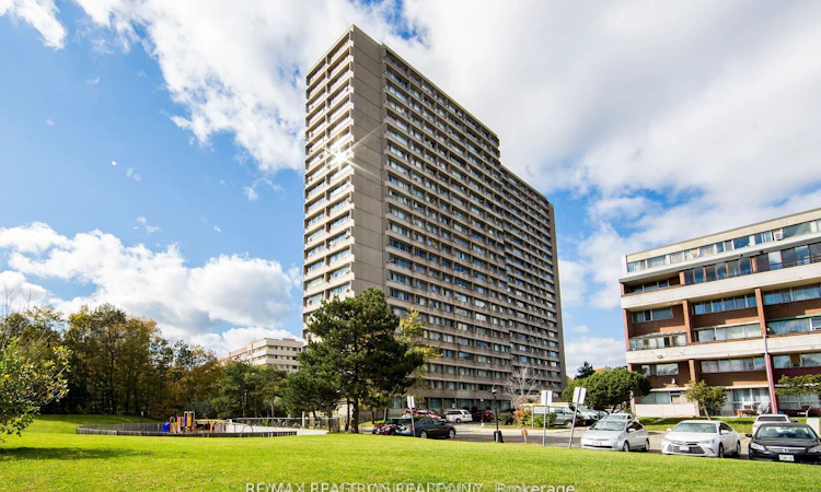 2101-10 Sunny Glenway