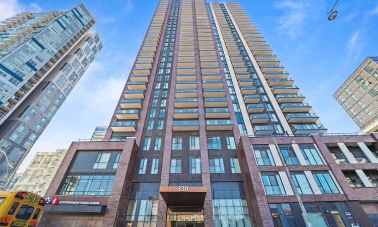 2506-130 River Street