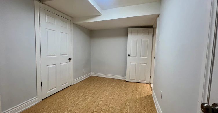 Bsmt-309 Princess Avenue, Toronto, ON, M2N 3S5 - 8