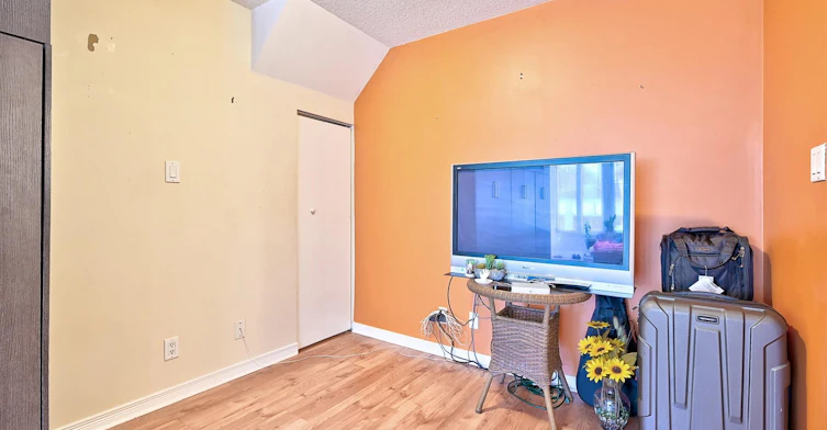 109-22 Western Battery Road, Toronto, ON, M6K 3N9 - 10