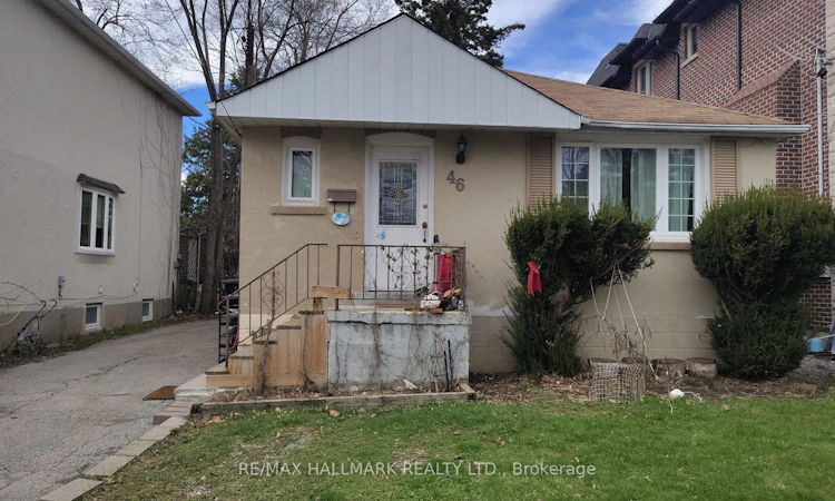 46 Madawaska Avenue