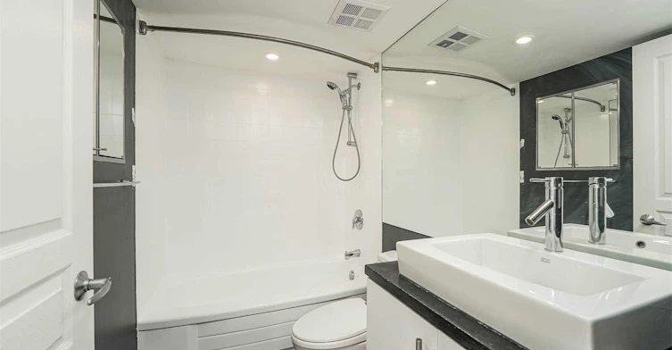 4-1174 Yonge Street, Toronto, ON, M4W 2L9 - 18
