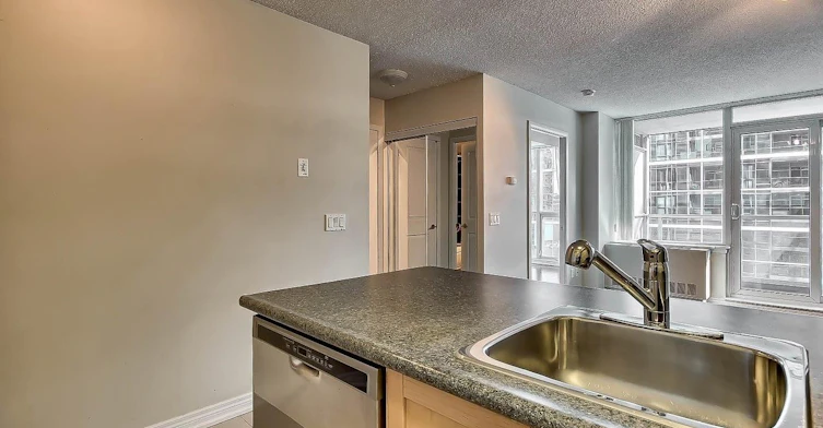 1211-4978 Yonge Street, Toronto, ON, M2N 7G8 - 28